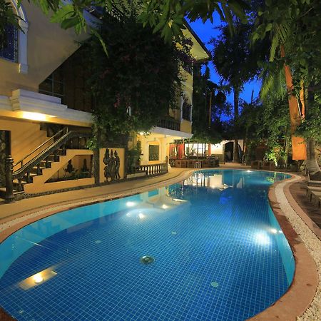 Bopha Siem Reap Boutique Hotel Exterior foto