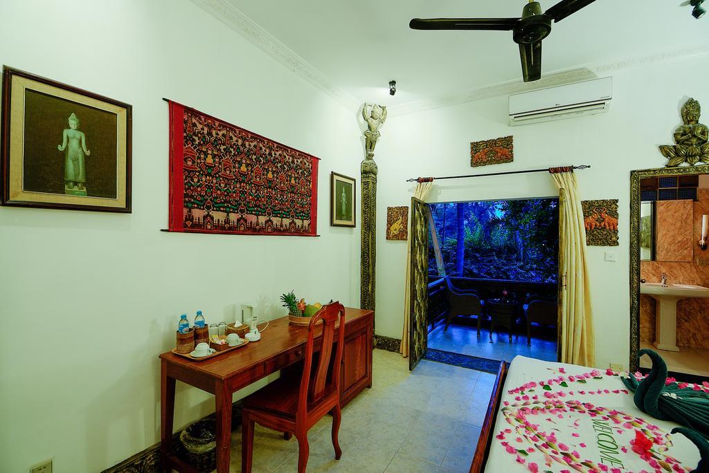 Bopha Siem Reap Boutique Hotel Exterior foto